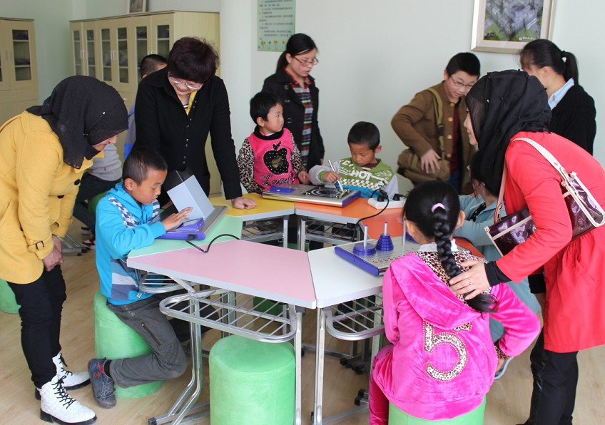 关爱服刑在教、刑释解教人员未成年子女示范项目心理测评