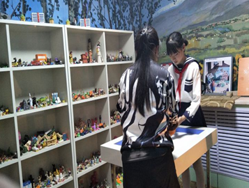 水井巷社区青少年个体心理沙盘辅导