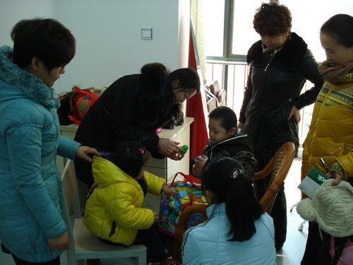 乐平心理关注自闭症儿童